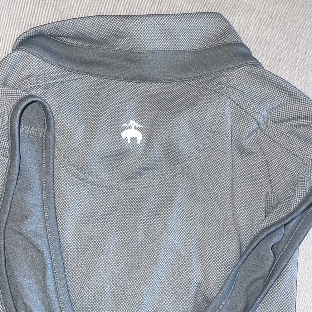 26113 Brooks Brothers performance series vest gray SZ XL LITE and comfortable - Picture 9 of 10